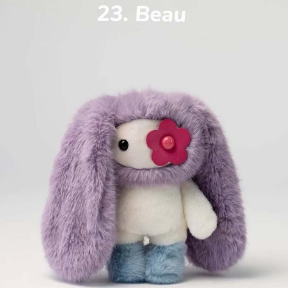 CJ HENDRY x PHILLIPS AUCTION JUJU plush pendant blind box #23 BEAU rare NEW